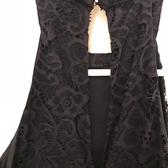 Stunning Dress! - Picture 4 of 4